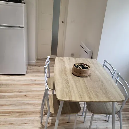 T2 Plain-pied Hypercentre Apartment *